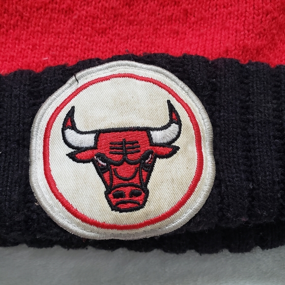 Chicago Bulls Beanie - Picture 2 of 12